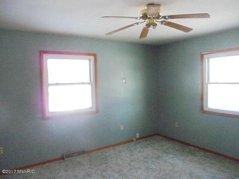 175 Belding Rd NE, Orleans, MI 48865 photo 17