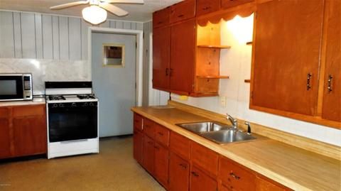 1933 Main St, Mcbride, MI 48852 photo 2