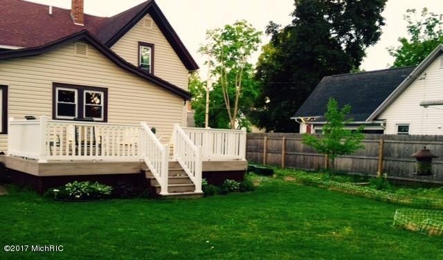 409 N Marshall St, Marshall, MI 49068 photo 4
