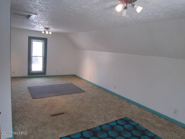 409 N Marshall St, Marshall, MI 49068 photo 27