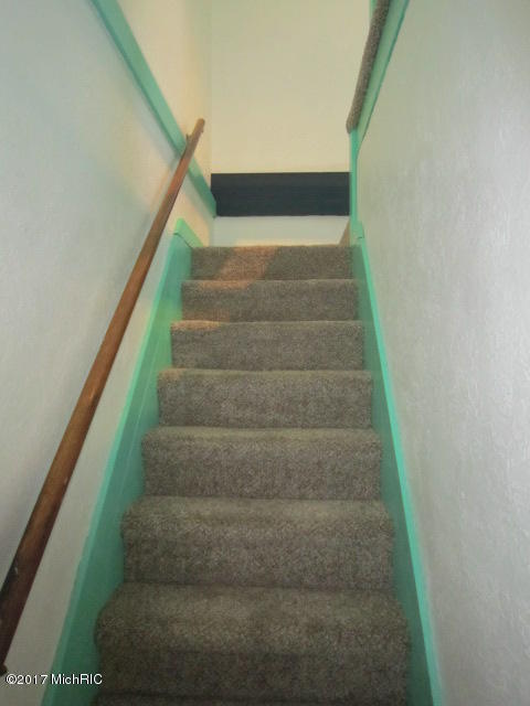 409 N Marshall St, Marshall, MI 49068 photo 23