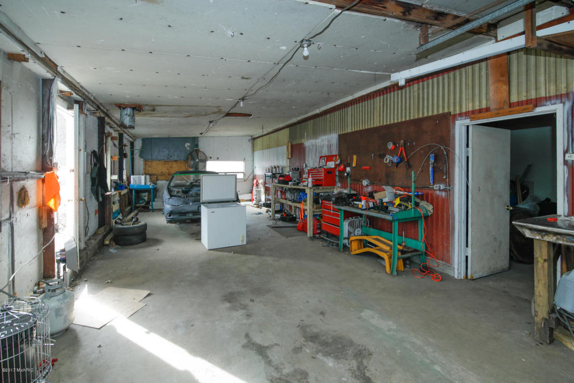 1044 Marsh Rd, Plainwell, MI 49080 photo 17