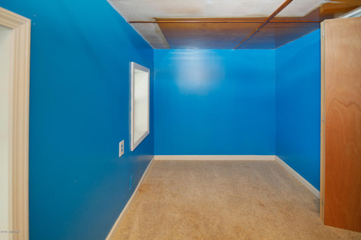 1044 Marsh Rd, Plainwell, MI 49080 photo 10