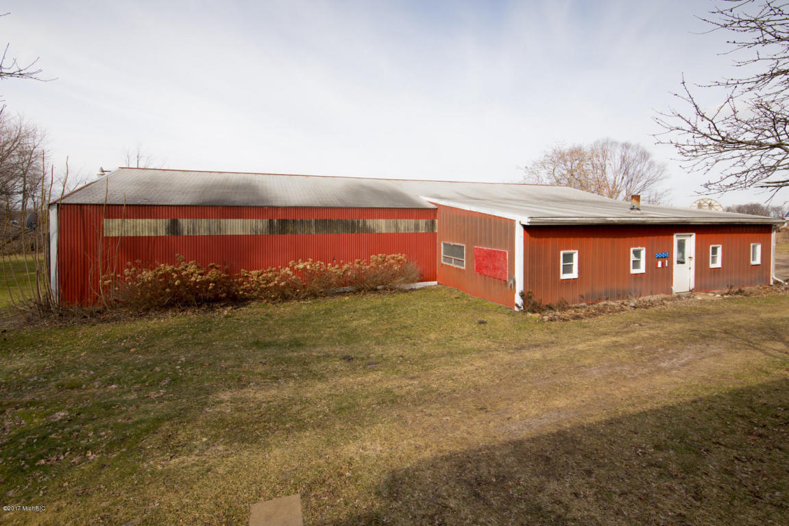 1044 Marsh Rd, Plainwell, MI 49080 photo 16