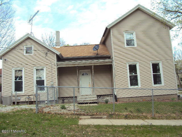 301 Main St, Buchanan, MI 49107 photo 12