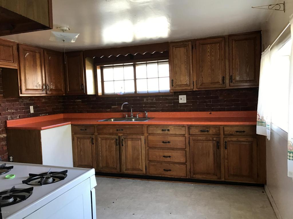 311 S 3rd Ave, Big Rapids, MI 49307 photo 14
