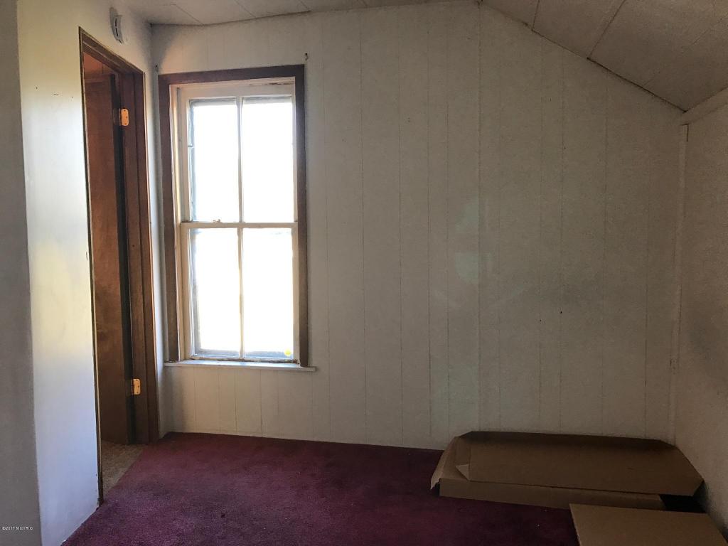 311 S 3rd Ave, Big Rapids, MI 49307 photo 35