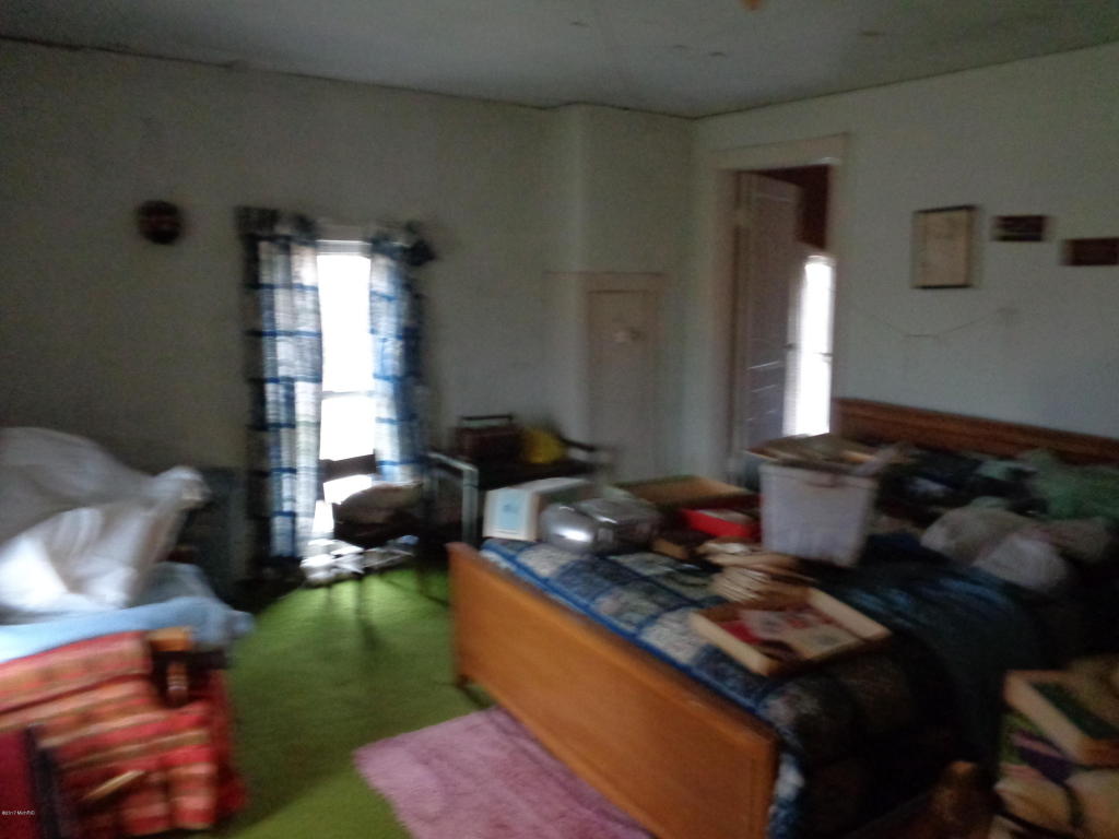 107 Carpenter St, Waldron, MI 49288 photo 9