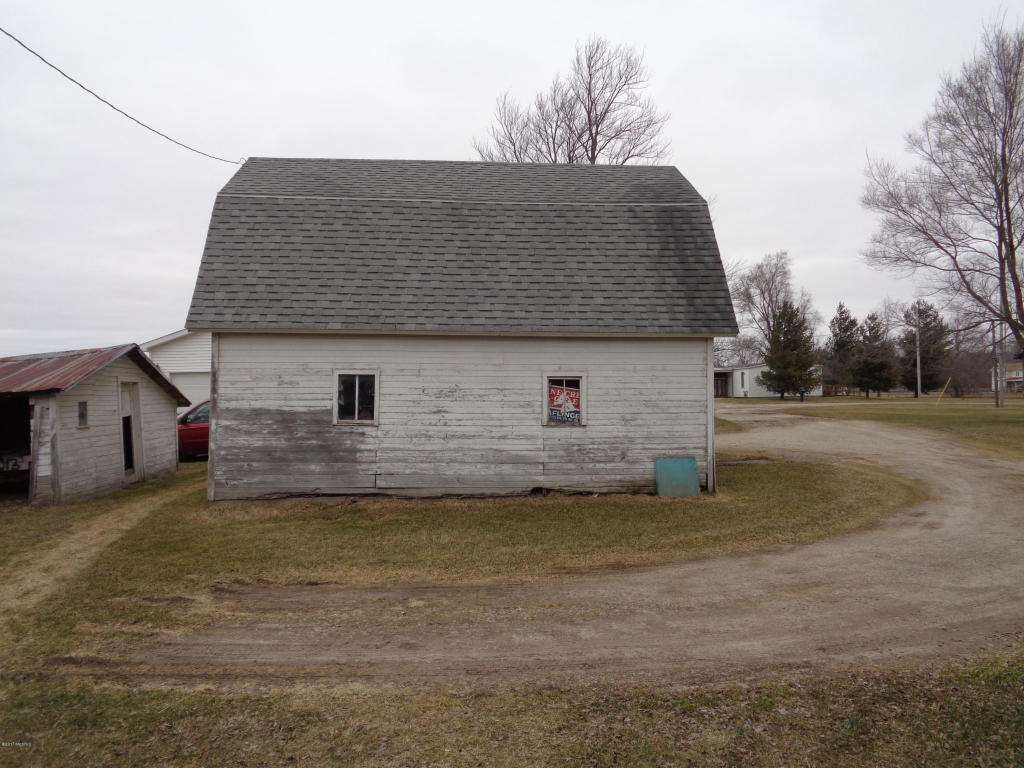 107 Carpenter St, Waldron, MI 49288 photo 17