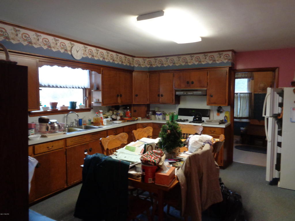 107 Carpenter St, Waldron, MI 49288 photo 6