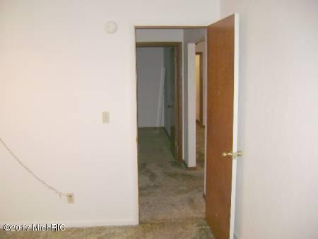 1327 Eagle St, Niles, MI 49120 photo 16