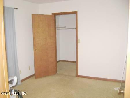 1327 Eagle St, Niles, MI 49120 photo 15