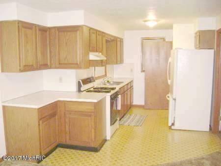 1327 Eagle St, Niles, MI 49120 photo 9