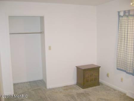 1327 Eagle St, Niles, MI 49120 photo 14