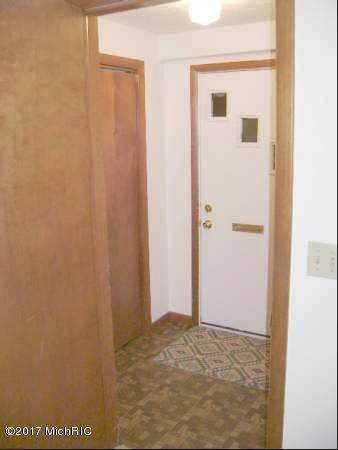 1327 Eagle St, Niles, MI 49120 photo 11