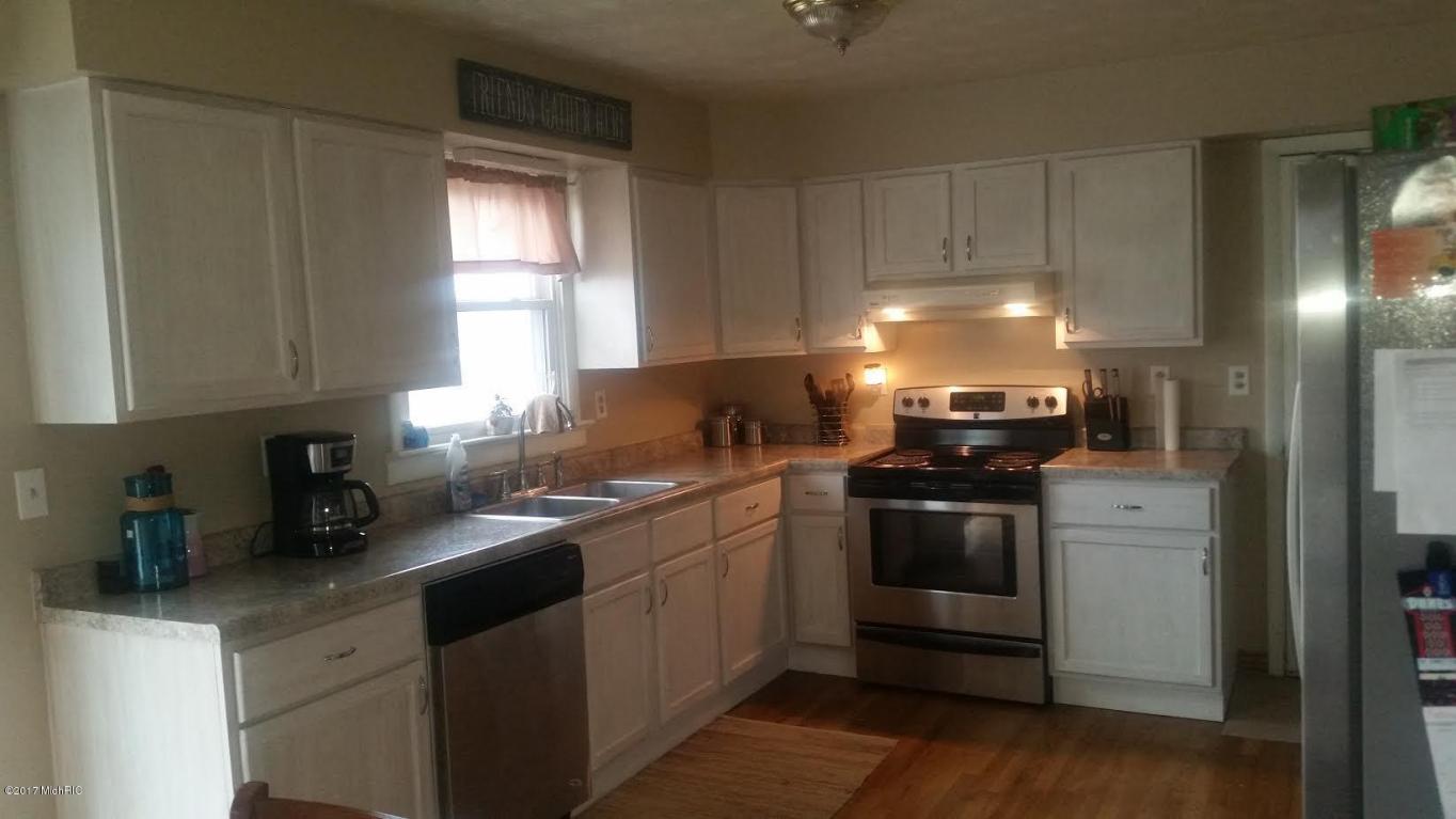 9440 E Sterling, Jerome, MI 49249 photo 13