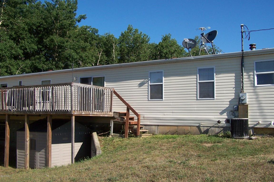 3567 Arthur Rd, Remus, MI 49340 photo 2