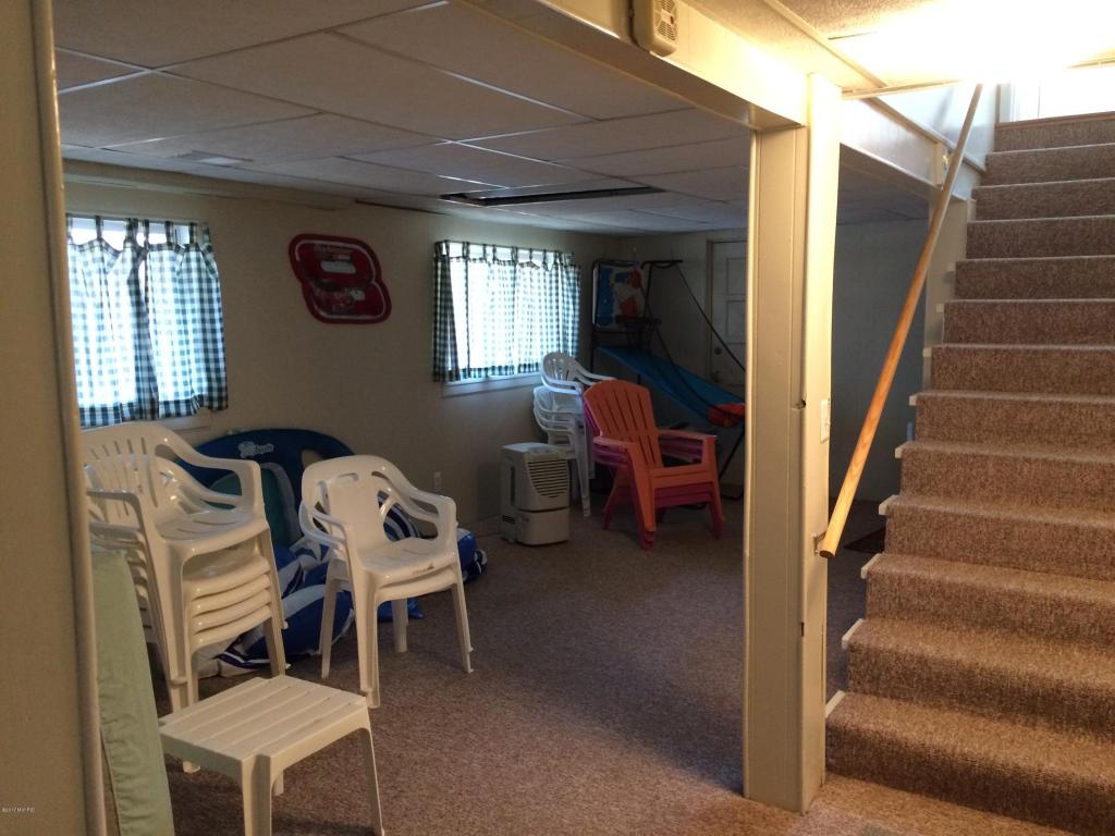 11890 Bradley Dr, Jerome, MI 49249 photo 10