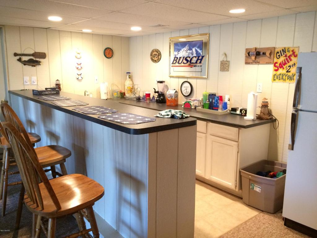 11890 Bradley Dr, Jerome, MI 49249 photo 8