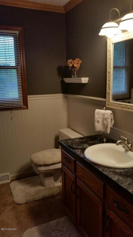9916 Flat Rock Ct, Middleville, MI 49333 photo 15