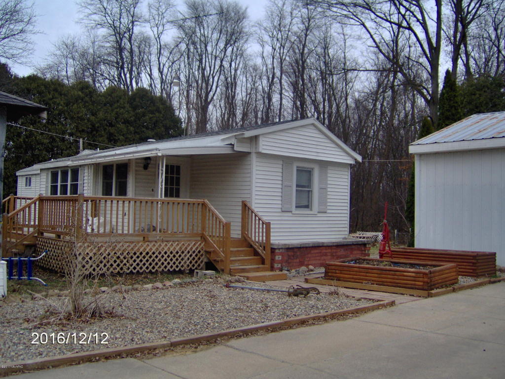 52151 Alethea, Mendon, MI 49072 photo 1