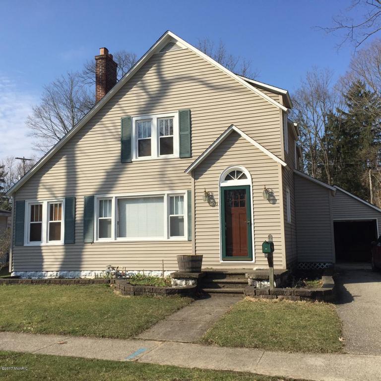 209 Gilkey St, Plainwell, MI 49080 photo 12
