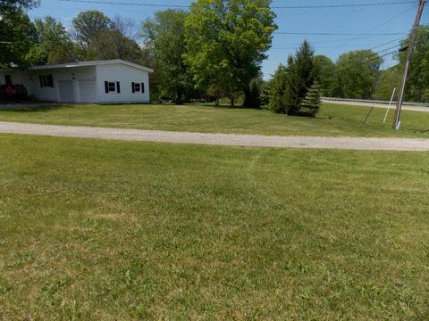 9037 E M 20, Hesperia, MI 49421 photo 4