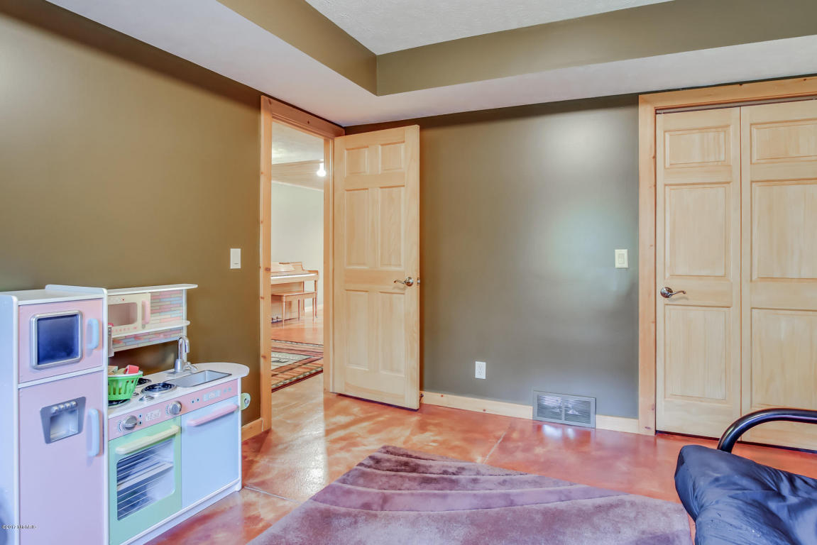 3086 Forestview Dr, Hamilton, MI 49419 photo 53