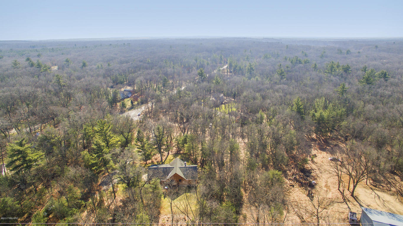 3086 Forestview Dr, Hamilton, MI 49419 photo 6