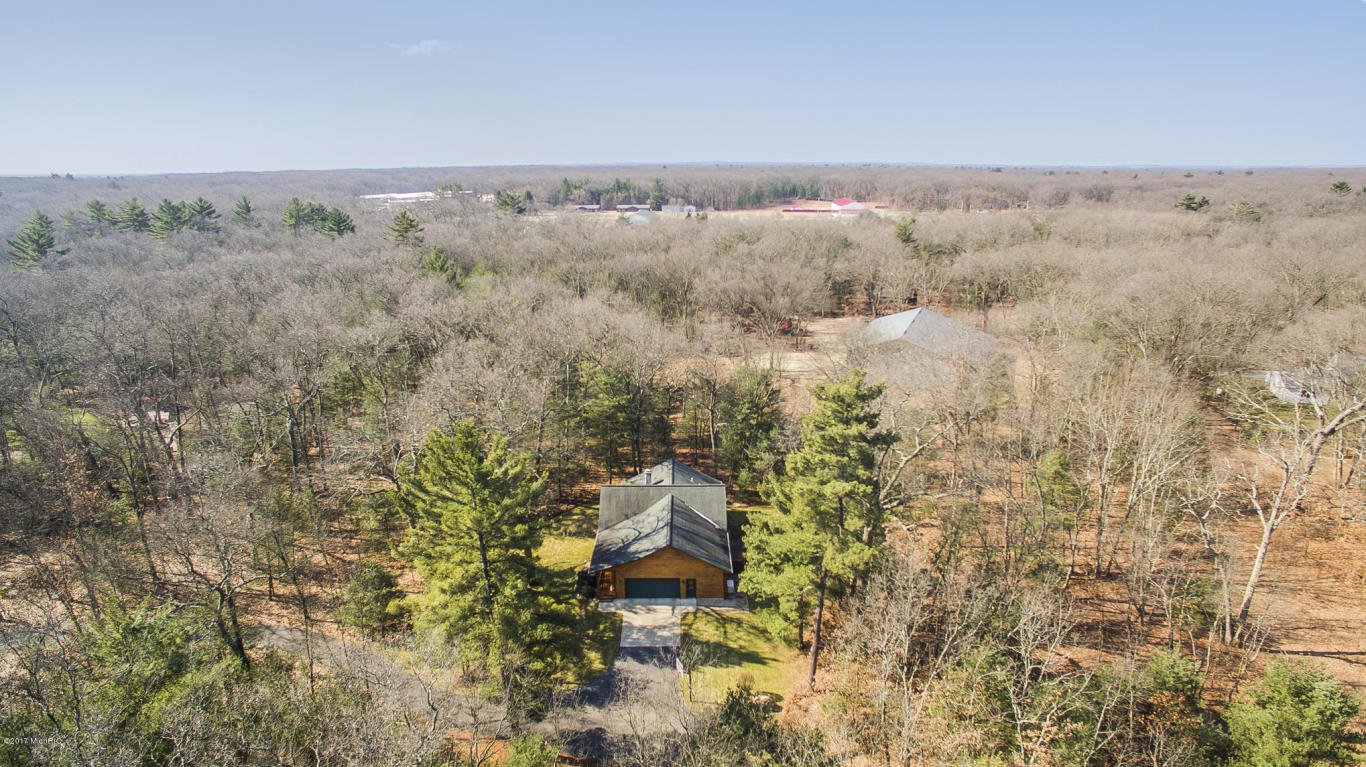 3086 Forestview Dr, Hamilton, MI 49419 photo 4