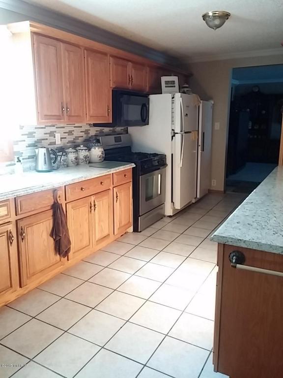 7608 W Jackson, Hesperia, MI 49421 photo 6