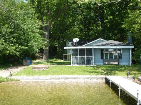 58414 E Clear Lake Rd, Three Rivers, MI 49093 photo 2