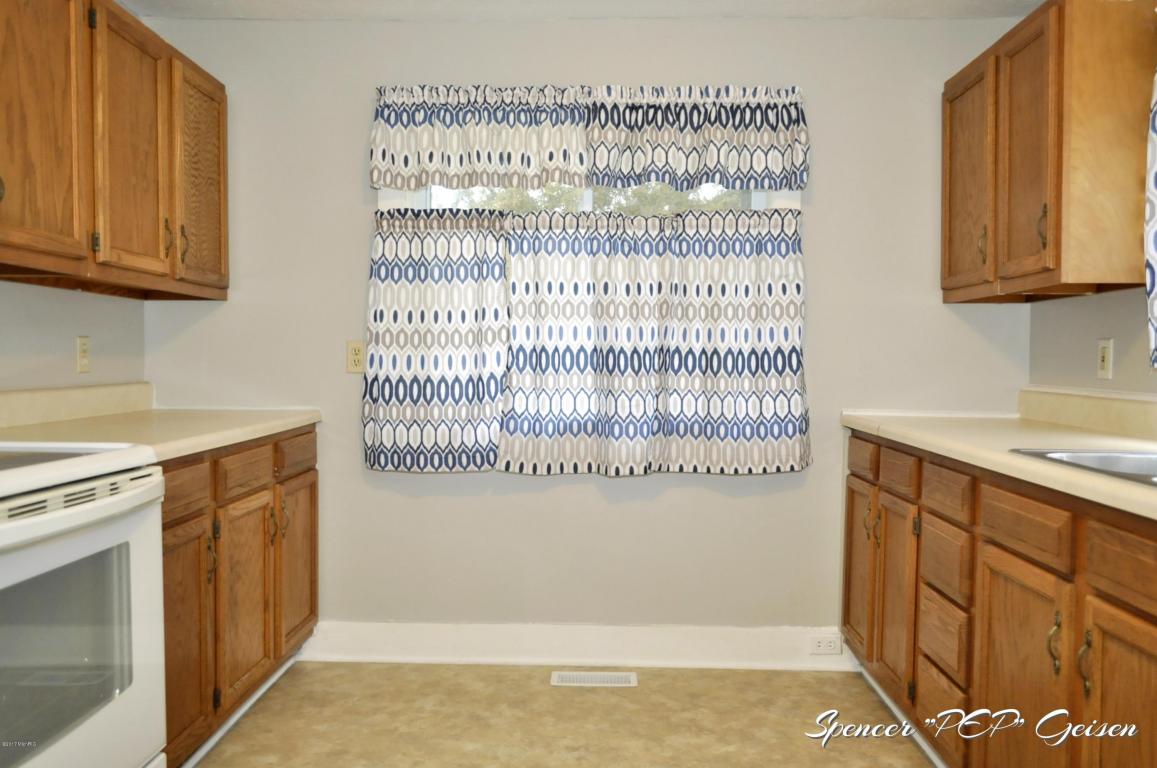 502 Vincent St, Belding, MI 48809 photo 7