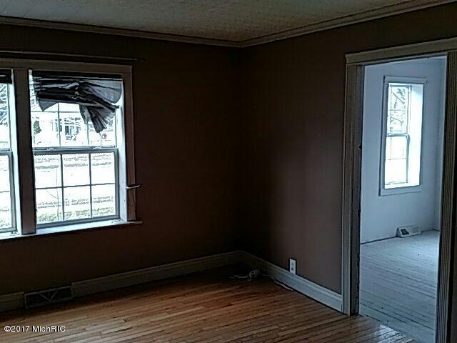226 N Silverleaf St, Gladwin, MI 48624 photo 15