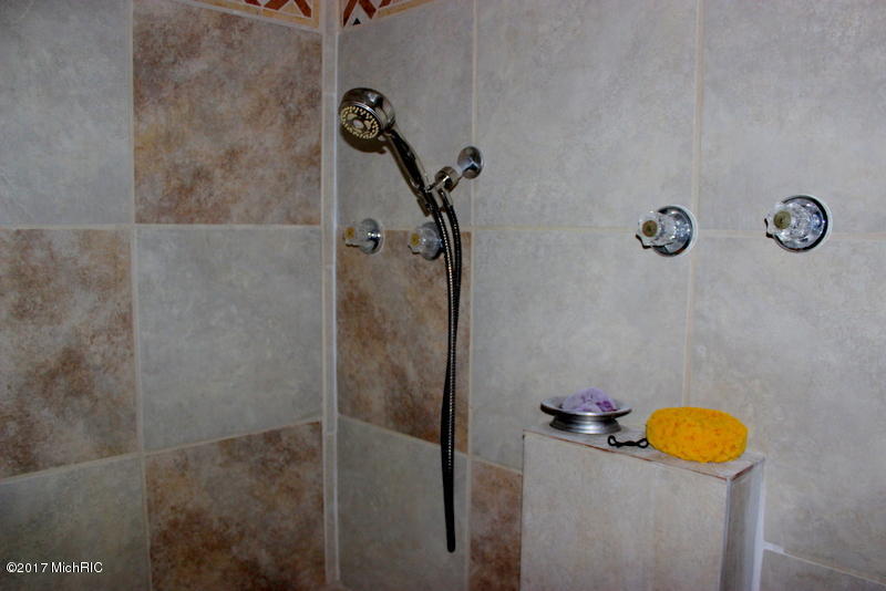 5571 Squires Rd, Allen, MI 49227 photo 28