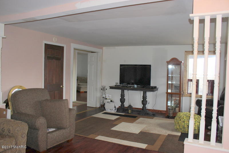5571 Squires Rd, Allen, MI 49227 photo 22