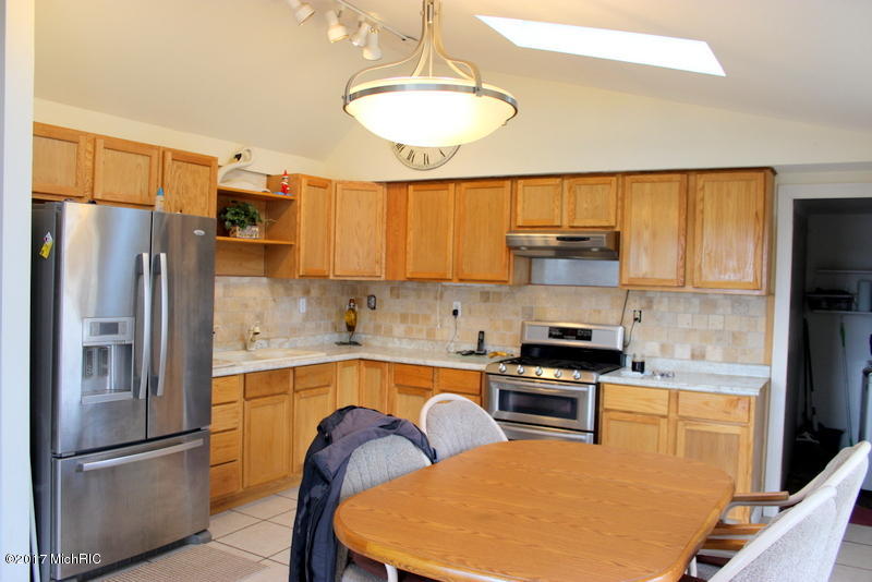 5571 Squires Rd, Allen, MI 49227 photo 5