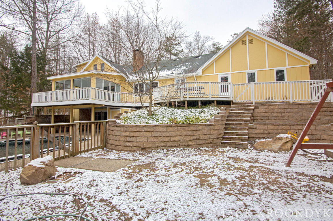 8111 Bailey Dr NE, Ada, MI 49301 photo 31