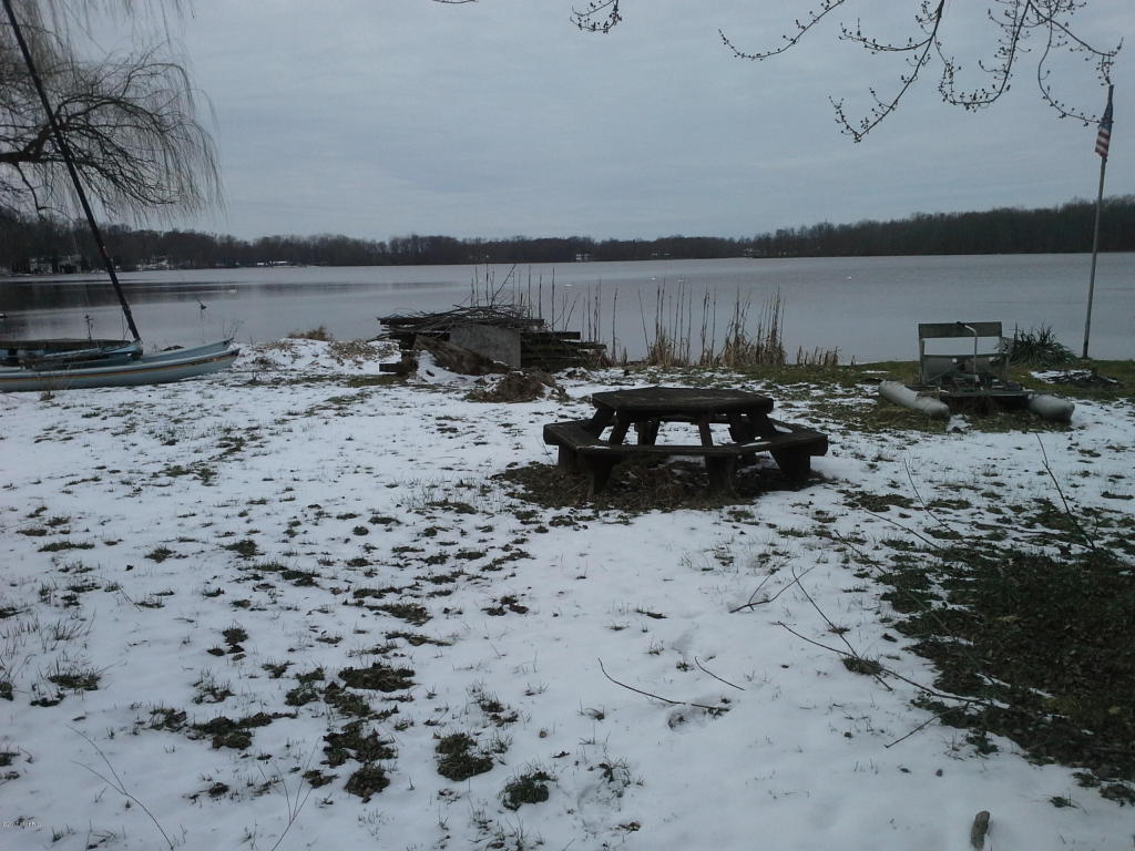 3045 Baseline, Gobles, MI 49055 photo 6