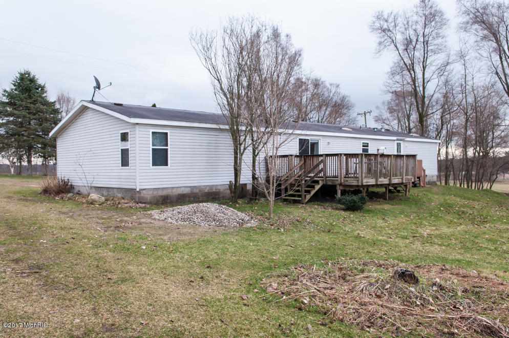 944 9th St, Plainwell, MI 49080 photo 21