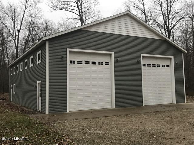 5720 Simonelli Rd, Whitehall, MI 49461 photo 5