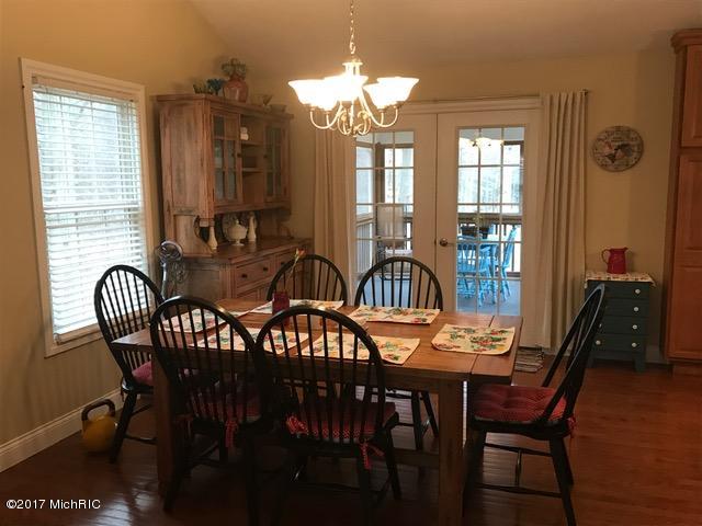 5720 Simonelli Rd, Whitehall, MI 49461 photo 10