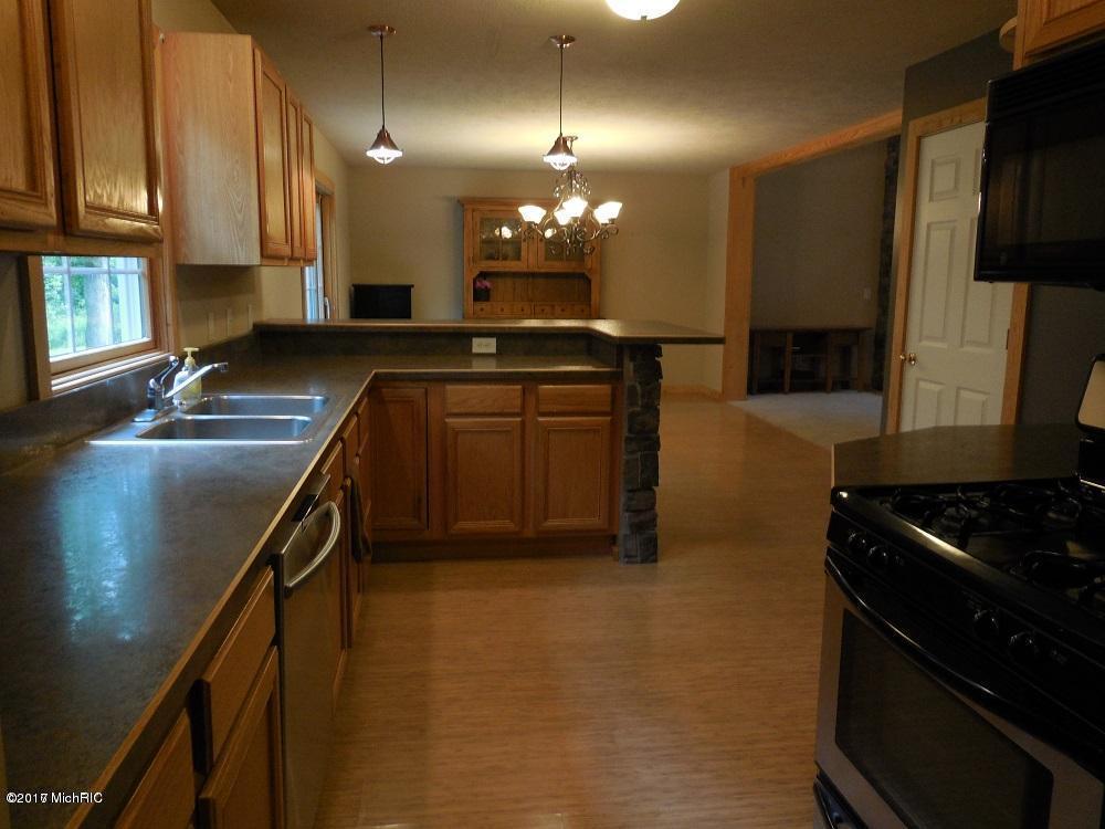 59519 55 Th, Lawrence, MI 49064 photo 6
