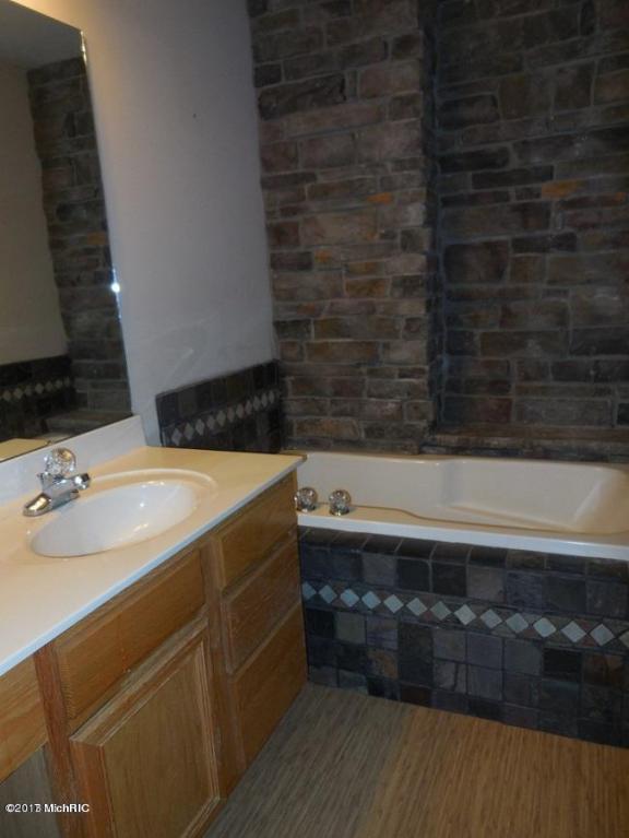 59519 55 Th, Lawrence, MI 49064 photo 8