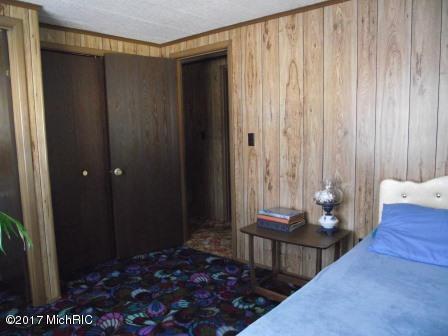 6087 E Hansen Rd, Custer, MI 49405 photo 10