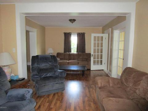 201 E Coler St, Jackson, MI 49203 photo 8