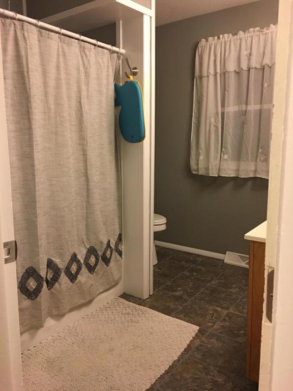 452 E Gardner St, Sparta, MI 49345 photo 9