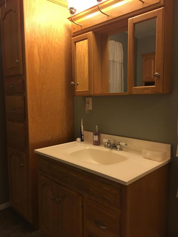 452 E Gardner St, Sparta, MI 49345 photo 11