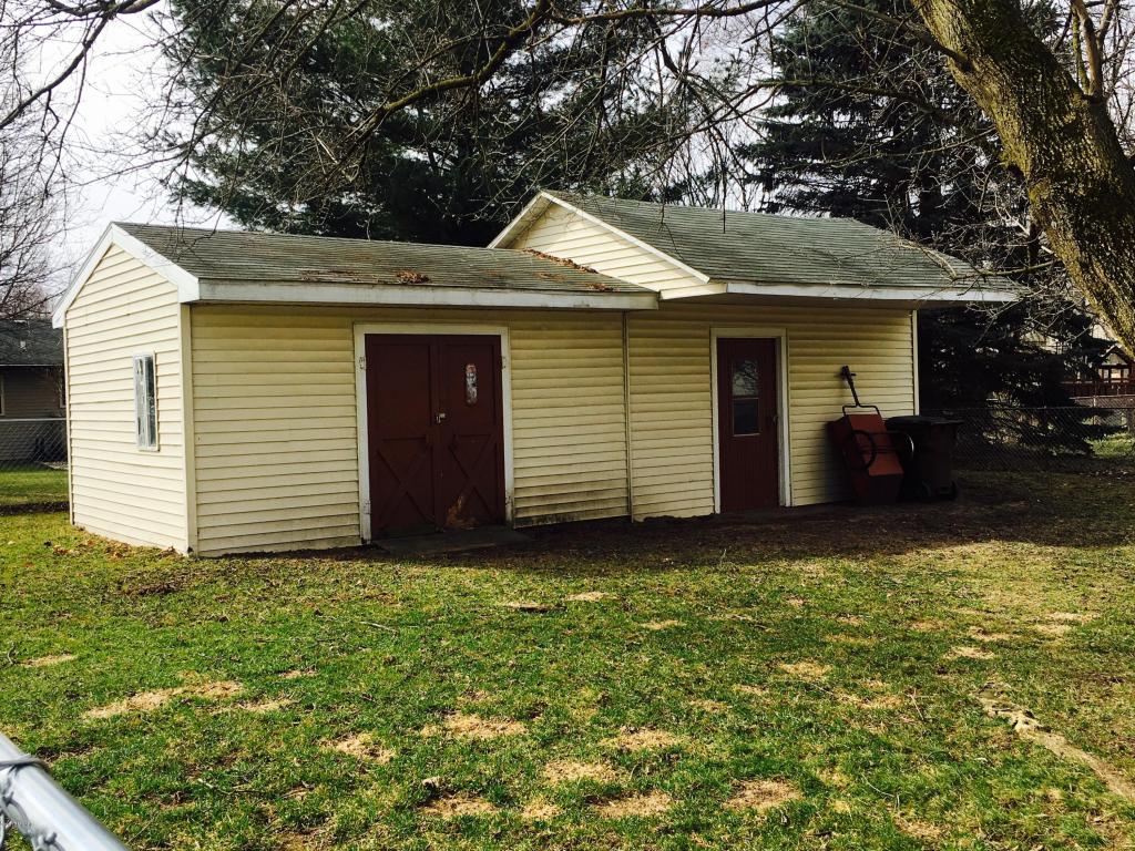 452 E Gardner St, Sparta, MI 49345 photo 5