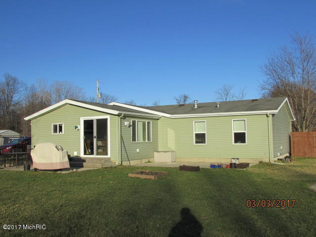 446 Block Rd, Coldwater, MI 49036 photo 6